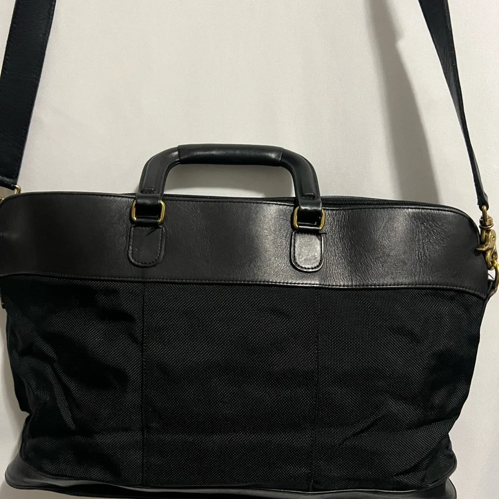 Vintage Coach Elegant Black Leather Men's Briefcase